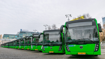 Благодаря дорожному нацпроекту на улицы Екатеринбурга до конца года выйдут 57 новых автобусов