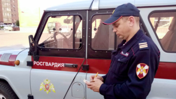 Росгвардейцы задержали злоумышленников, напавших на водителя автобуса в Омске