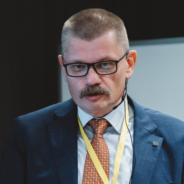 Александр Владимирович